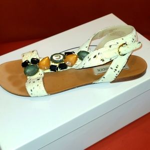 Steve Madden Habtat Tan Calf Hair Sandals Size 6.5